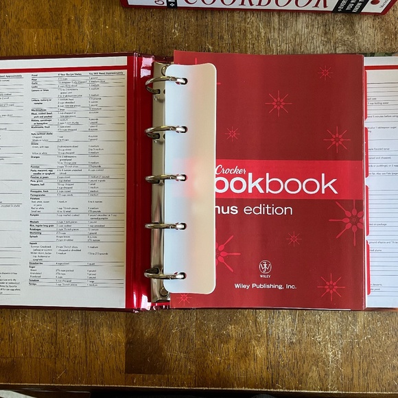 Betty Crocker Cookbook bonus edition, never used/been in storage - Picture 3 of 7